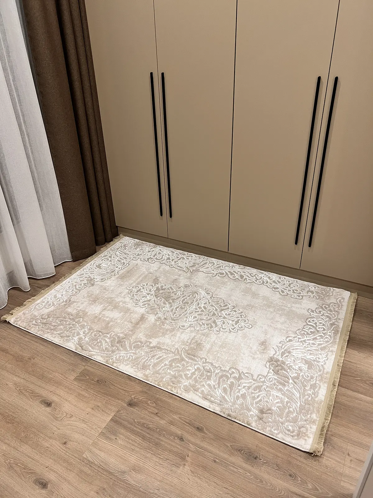 Килим з термоусадкою Aquila Cream 3254C