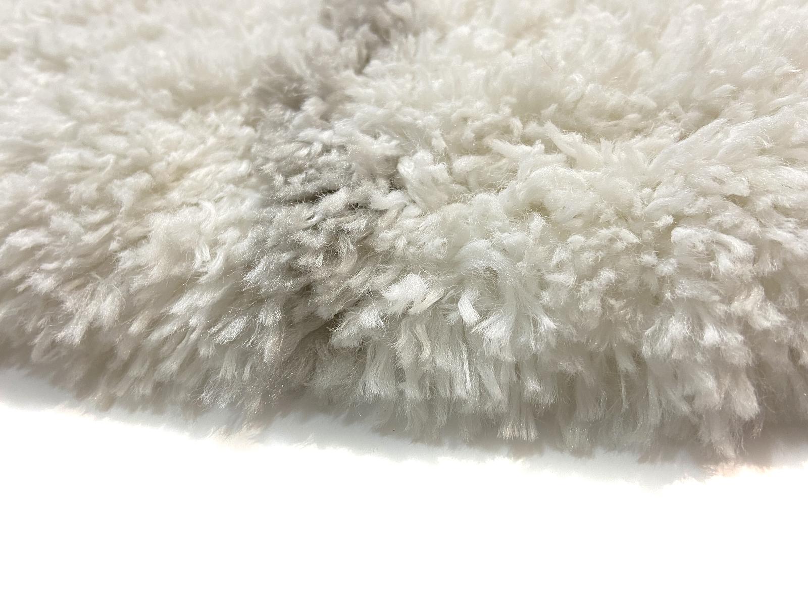 Пухнастий килим Quietis Cream P543A