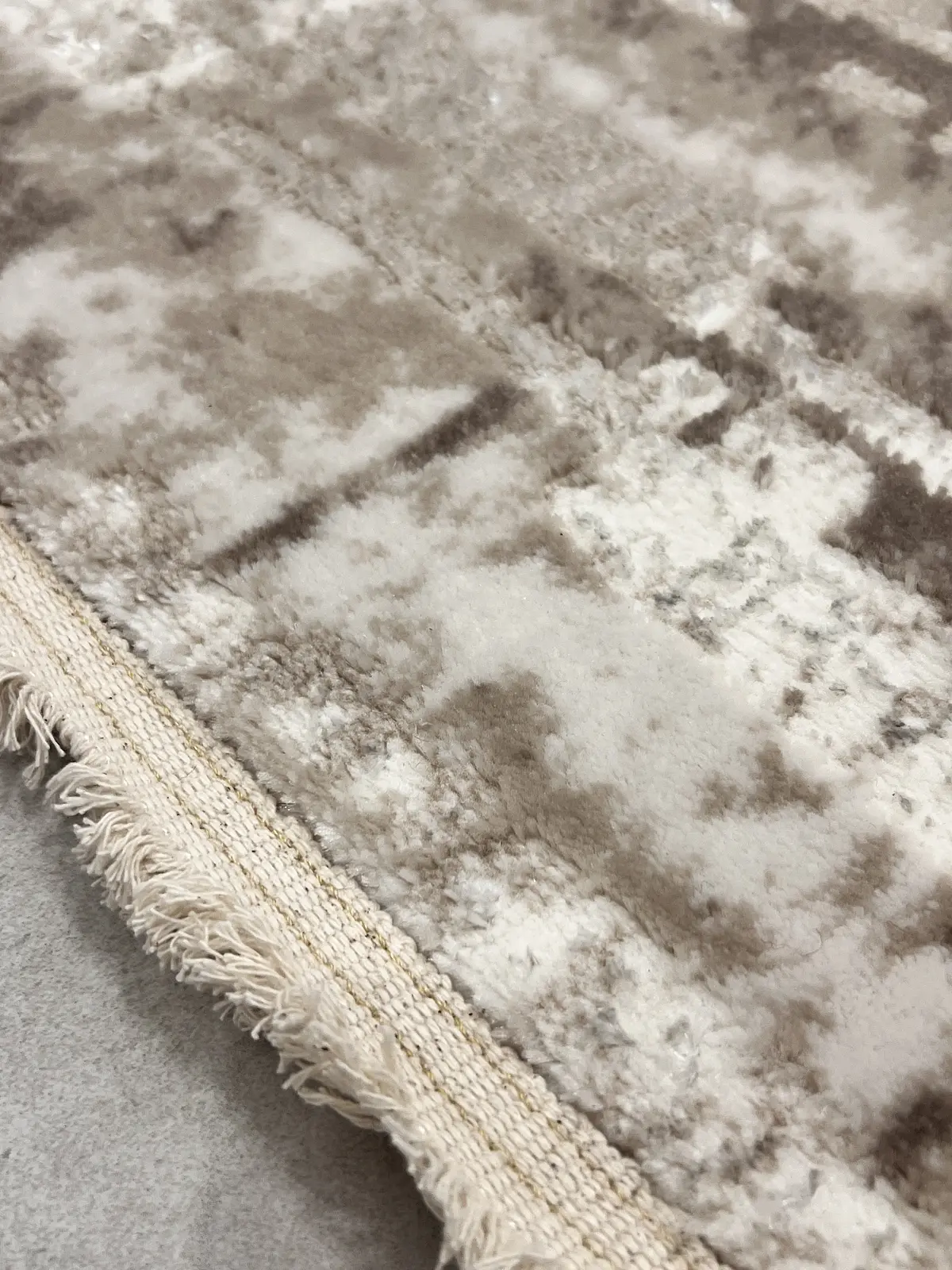 Килим з термоусадкою Aquila Cream 2701B
