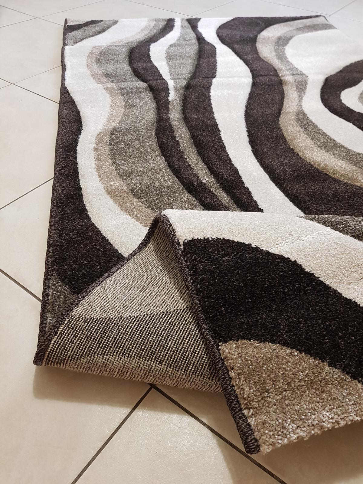 Килим з художньою стрижкою Tropica DARK BROWN 8562C