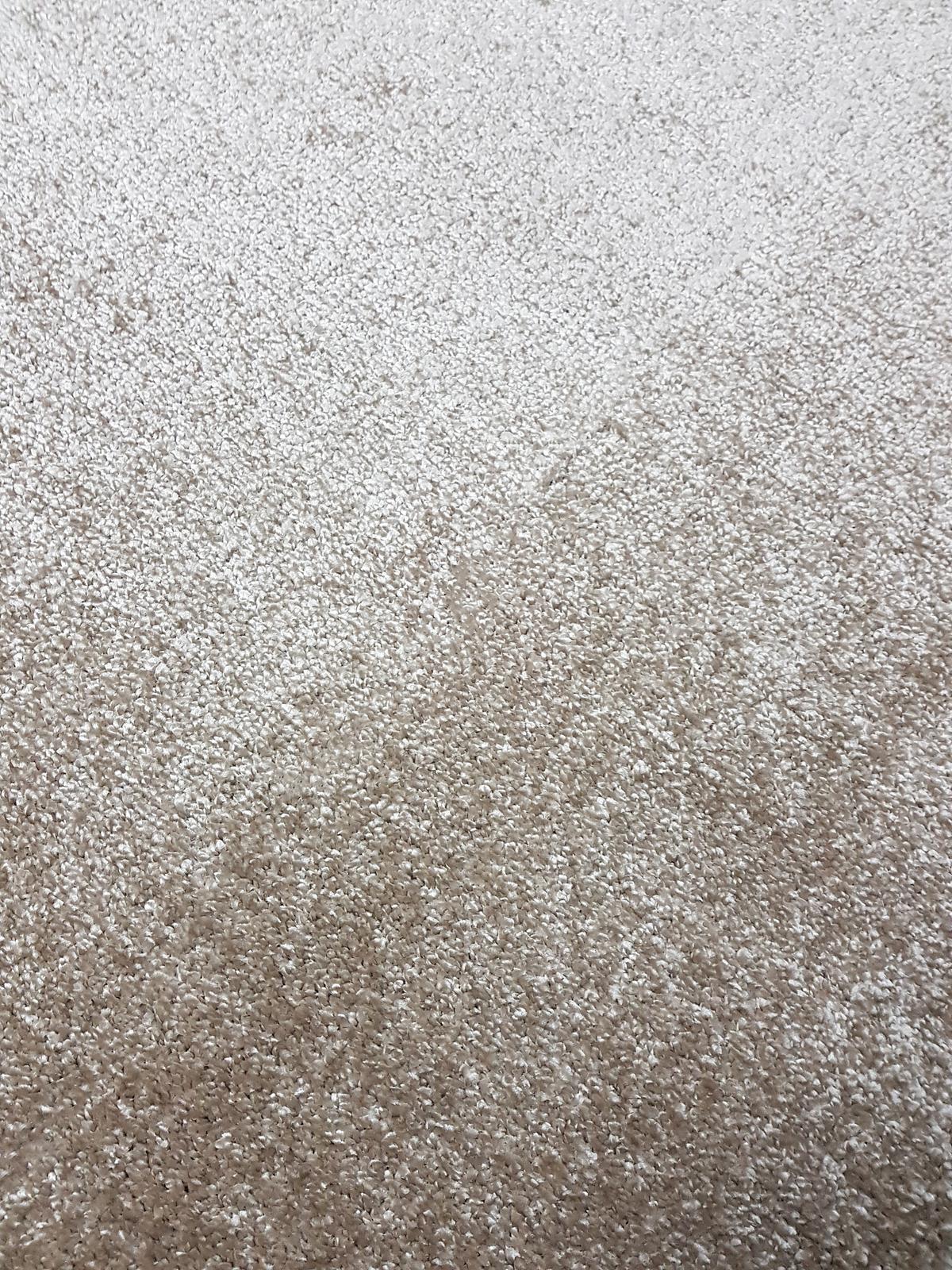 М'який килим з невисоким ворсом Однотонний Suavis Pro Beige 3849A