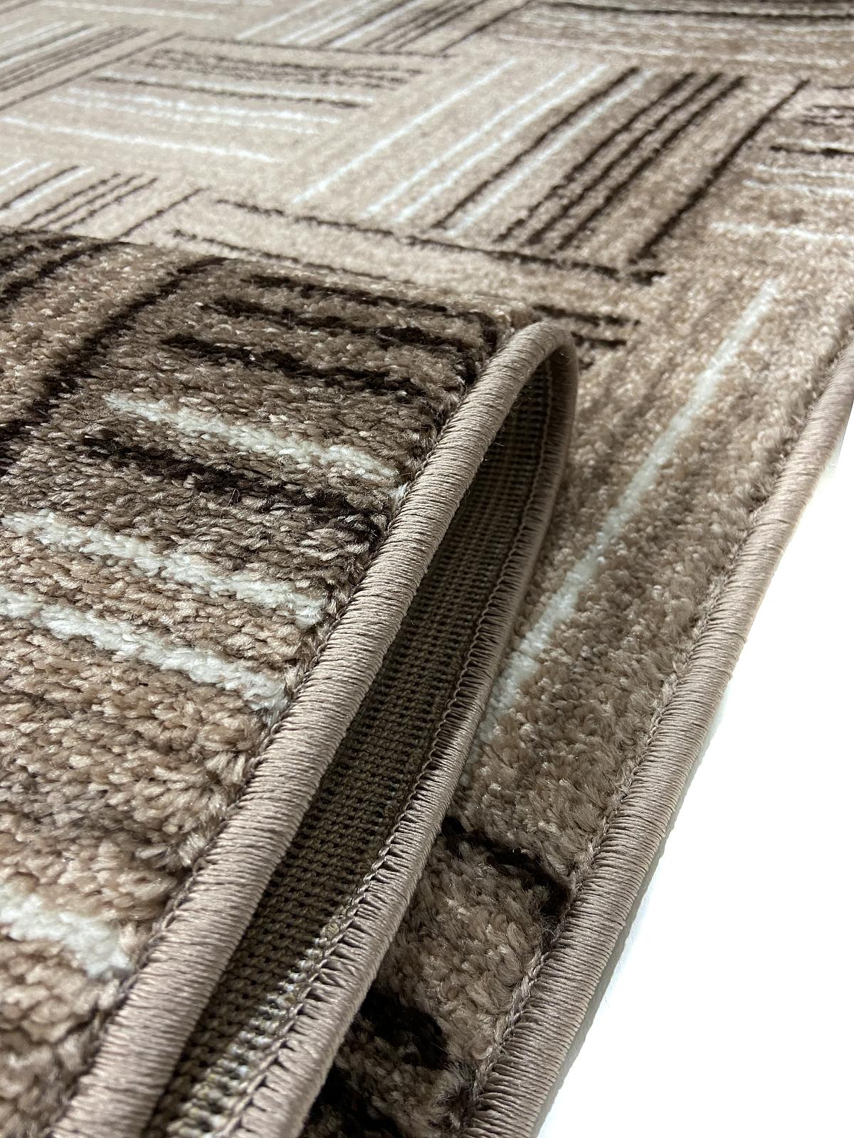 Килим фризе з невисоким ворсом в виде паркета Macio Beige 02596A
