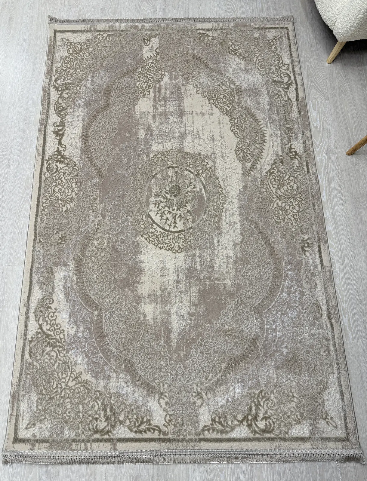Килим з комбінованим ворсом и термоусадкой Glacia beige 08352A