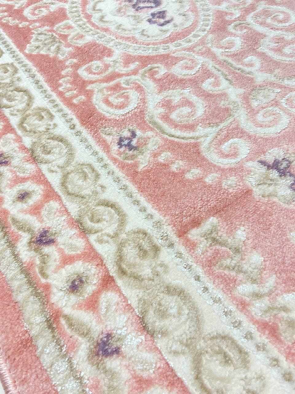 Класичний килим Flora PINK / PINK P658B