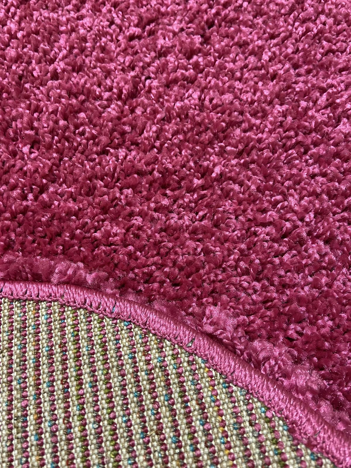 Пухнастий килим Plumis Lux PINK 6365A