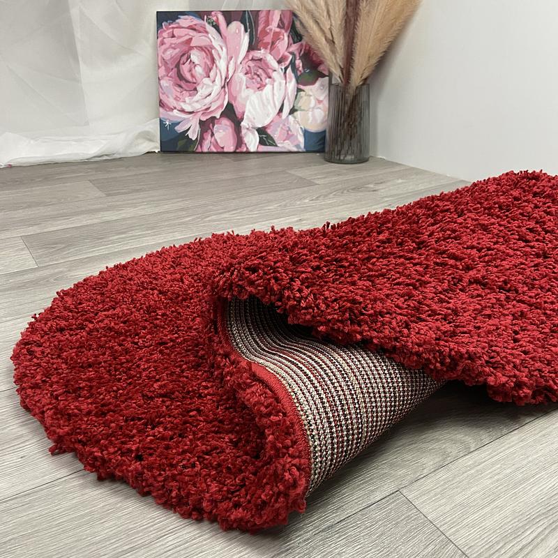 Пухнастий килим Plumis Lux RED 6365A