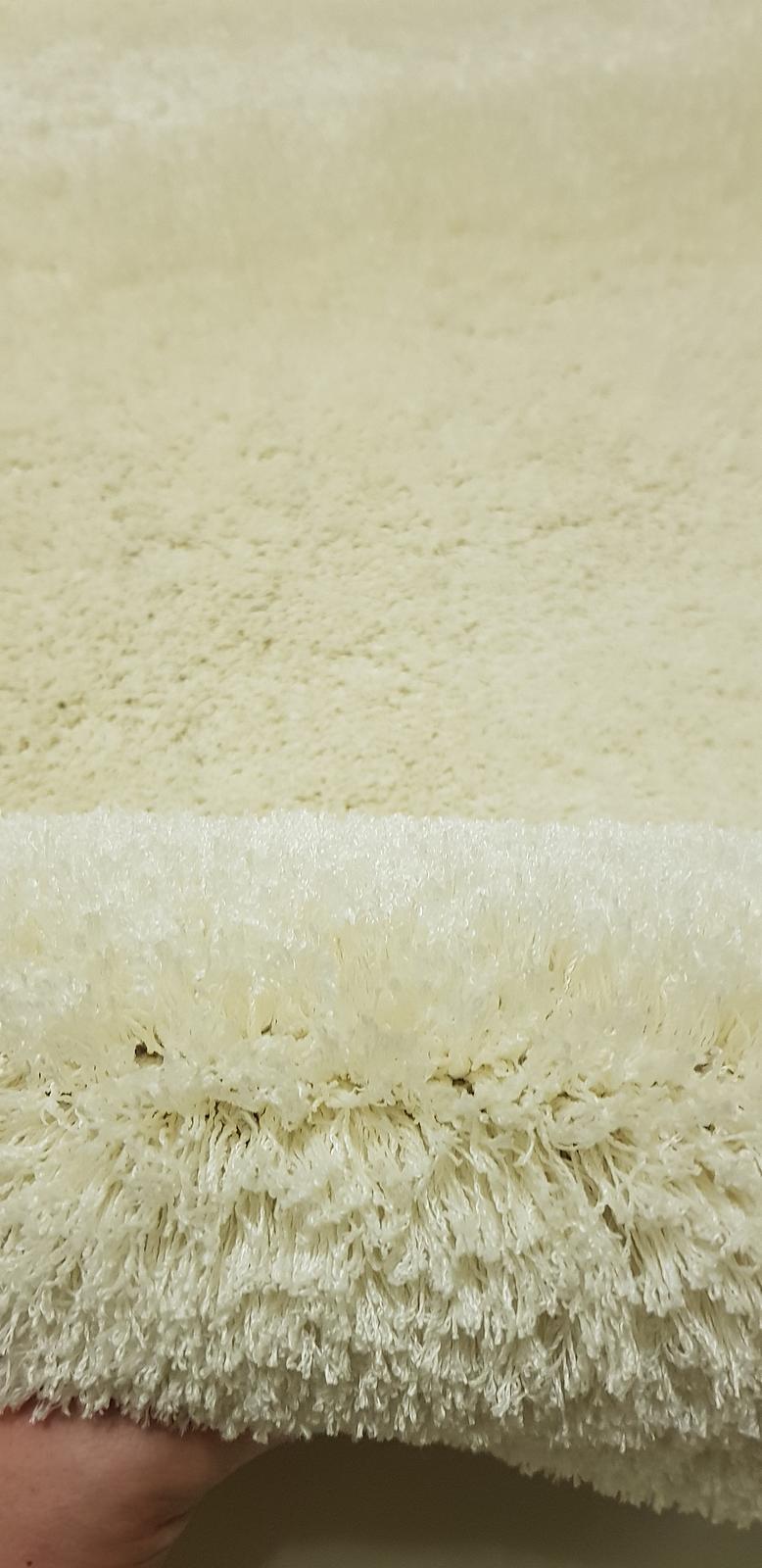 Пухнастий килим Argenta Plush WHITE / WHITE P113A