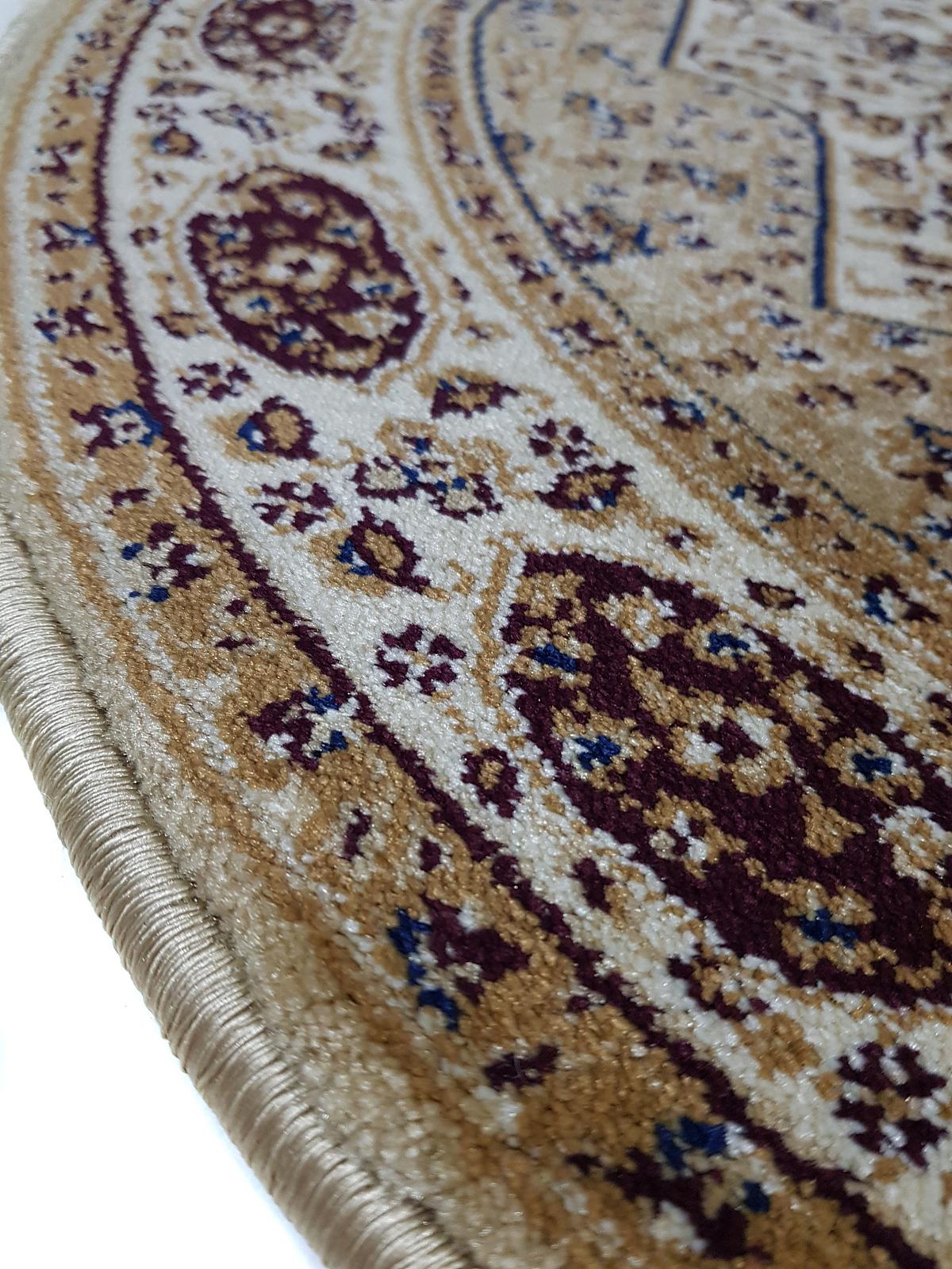 Класичний килим з поліестеру Argentum BEIGE 6574A