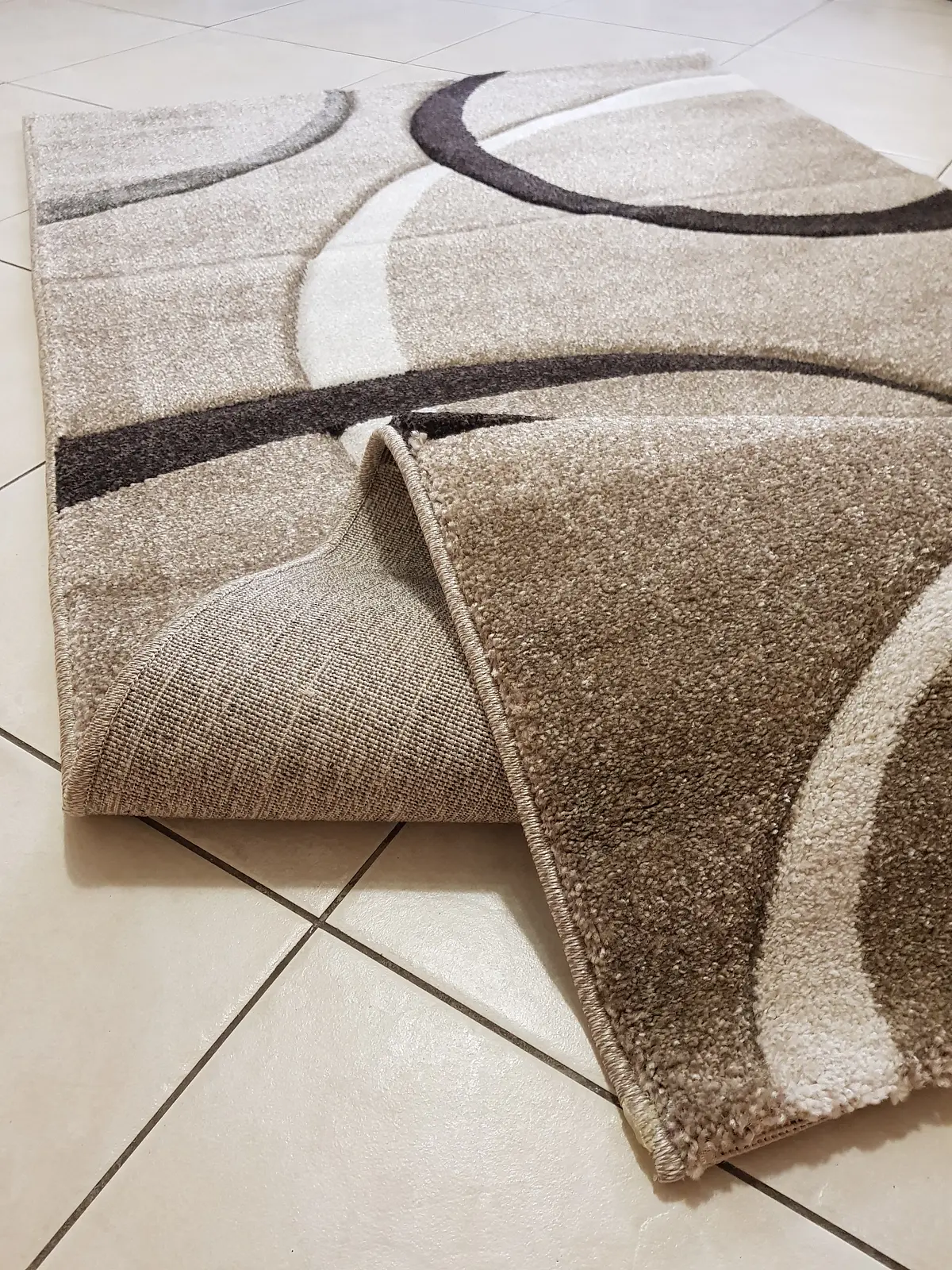 Килим з художньою стрижкою Tropica beige D508B