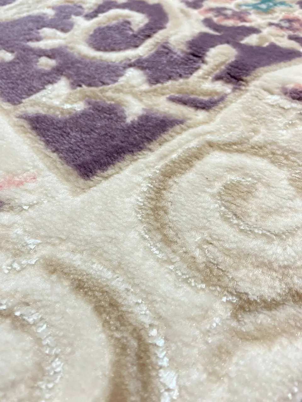 Класичний килим Flora L_LILAC / L_LILAC P659B