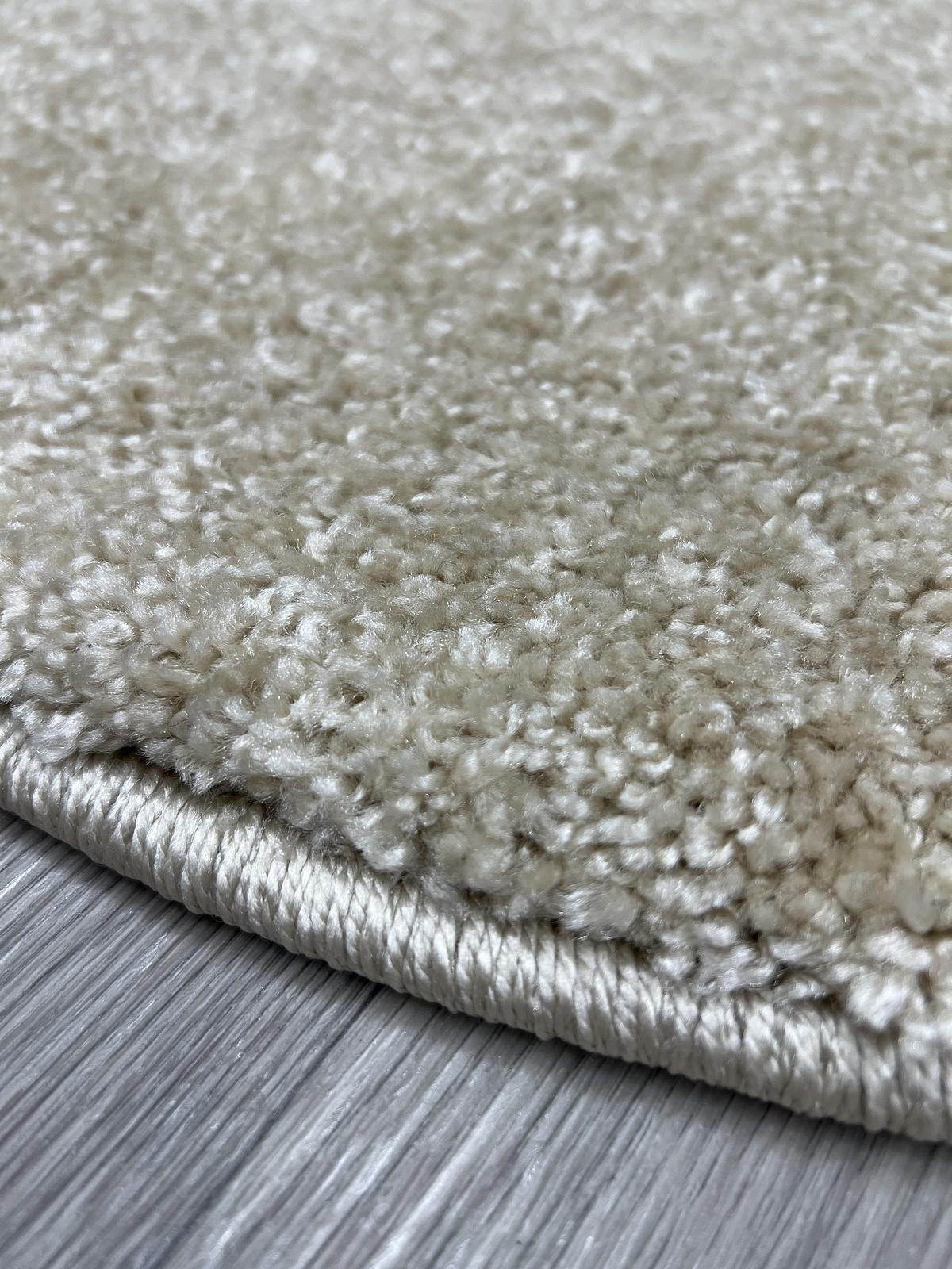 Пухнастий килим Plumeria beige 12500/80