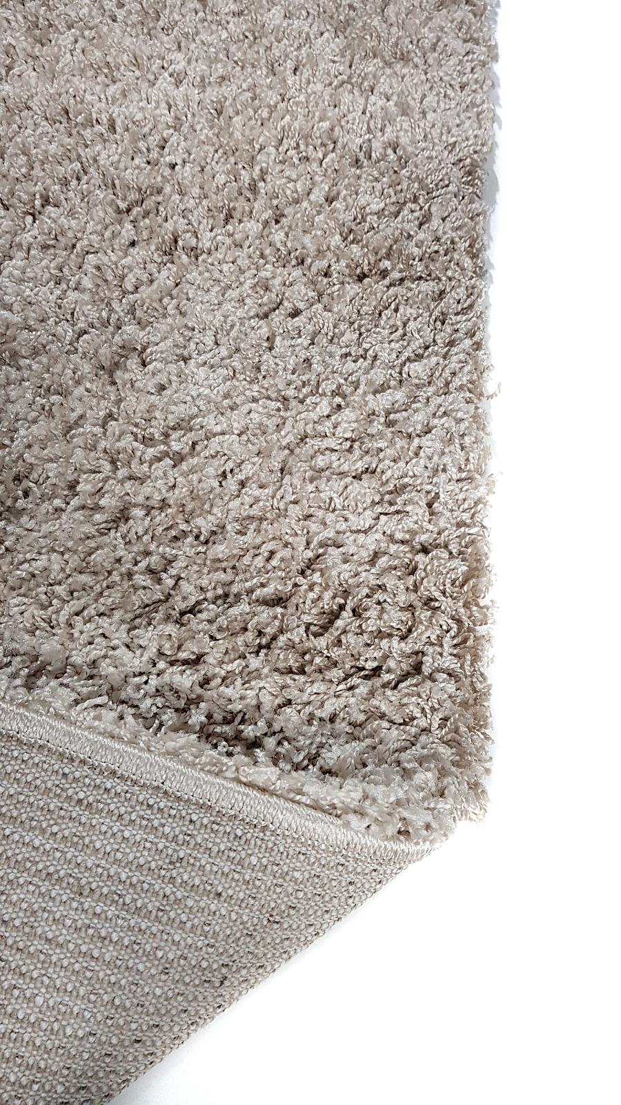 Пухнастий килим Plumis Lux BEIGE 6365A