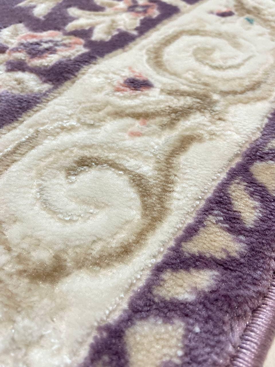 Класичний килим Flora L_LILAC / L_LILAC P659B