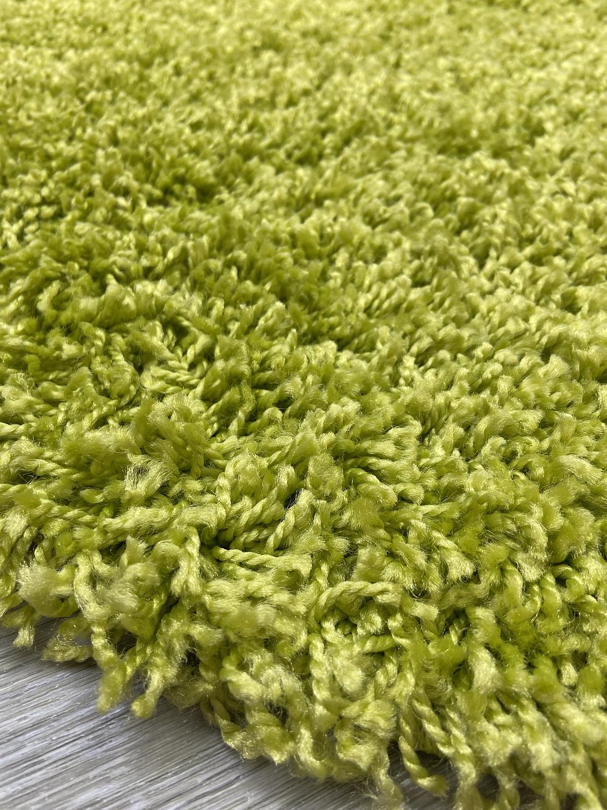 Пухнастий килим Plumis Lux LIGHT GREEN 6365A