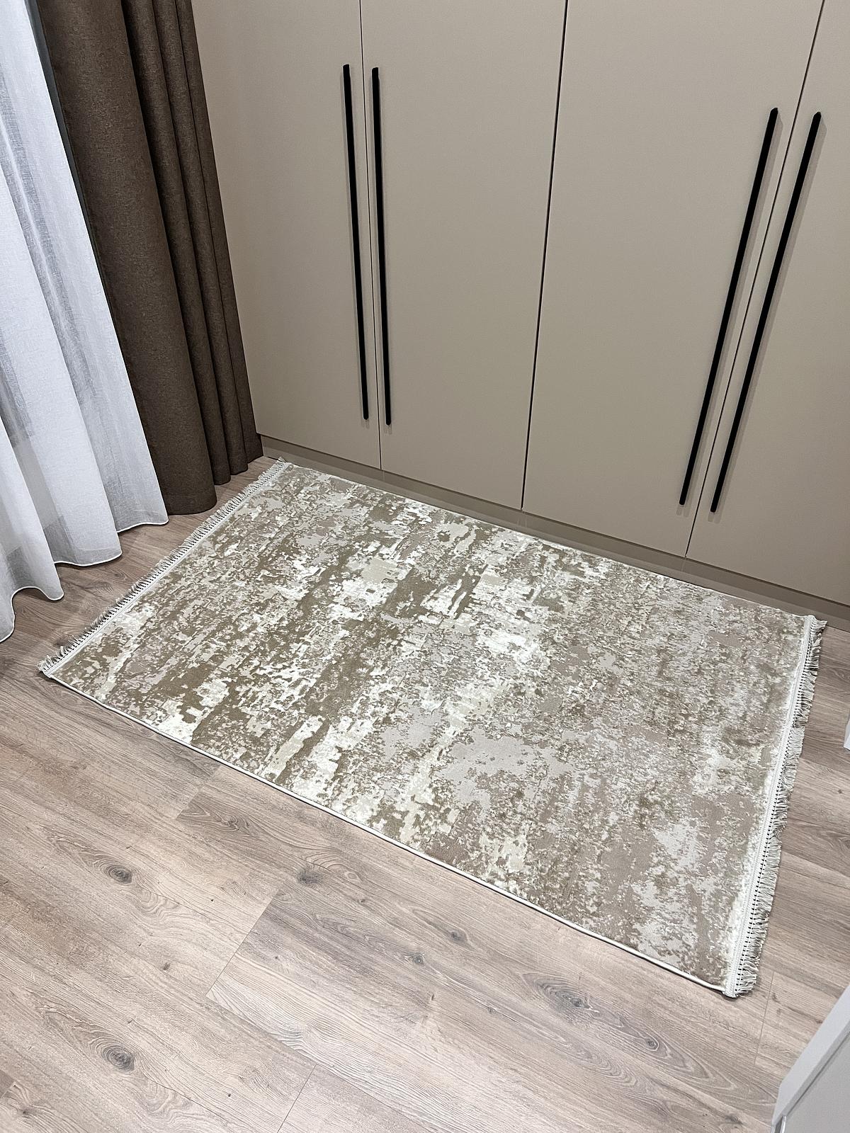 Килим з комбінованим ворсом и термоусадкой Glacia beige 03935A
