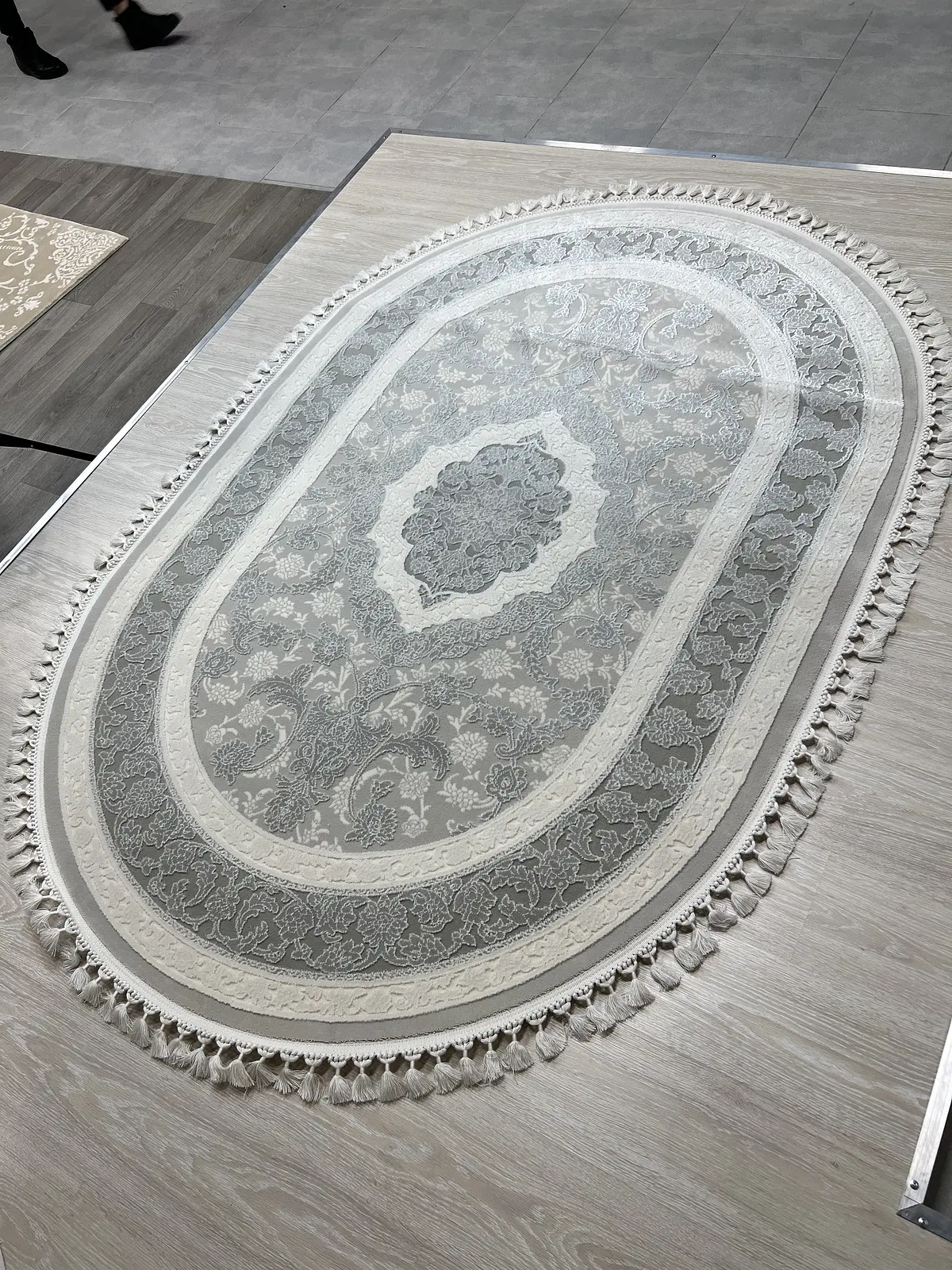 Акриловий килим Velura Lux GRI 6990