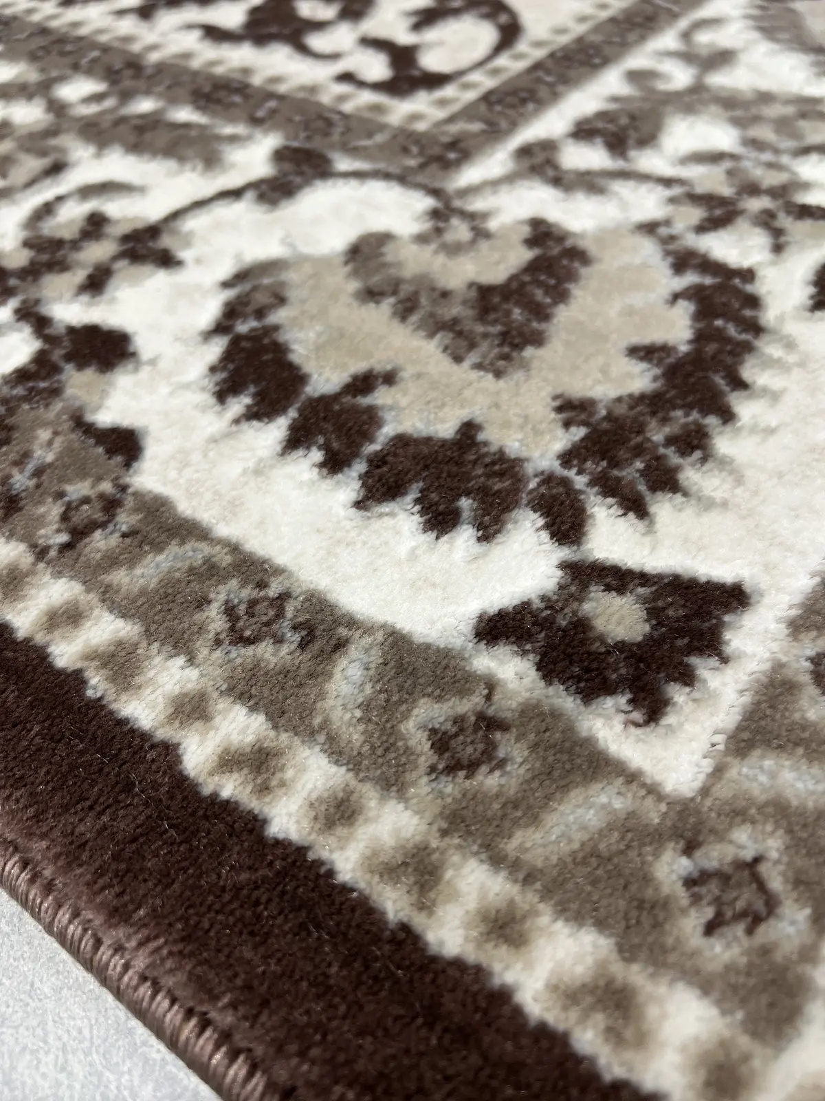 Килим з термоусадкою Aquila beige 9840A