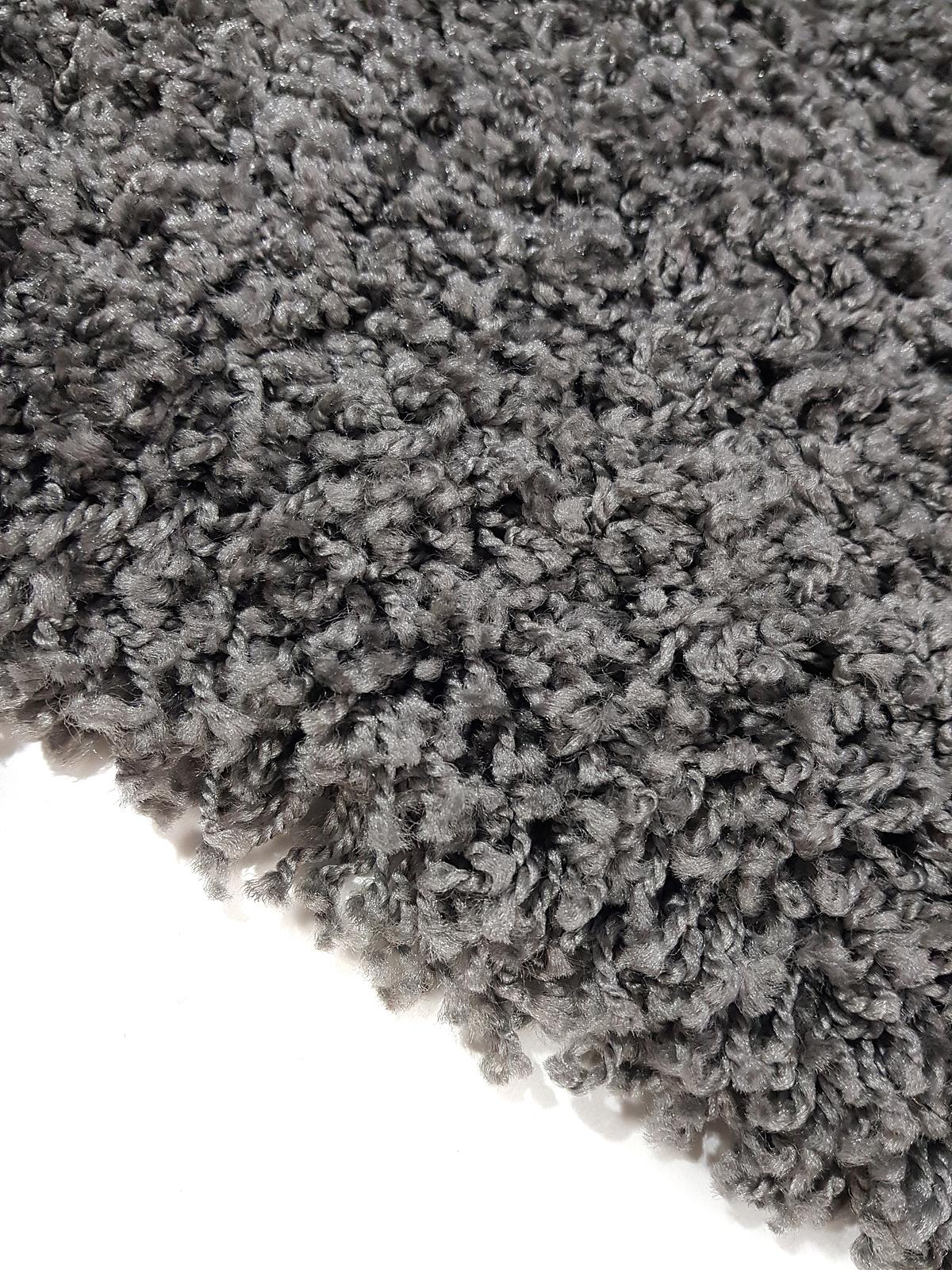 Пухнастий килим Plumis Lux Gray 7368A