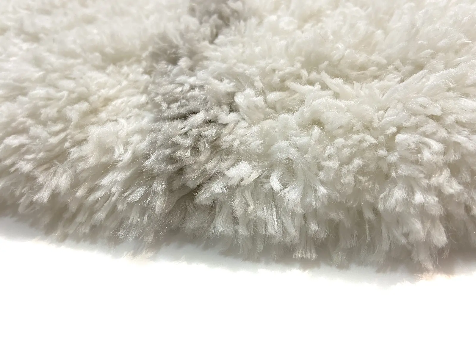 Пухнастий килим Quietis Cream P543A