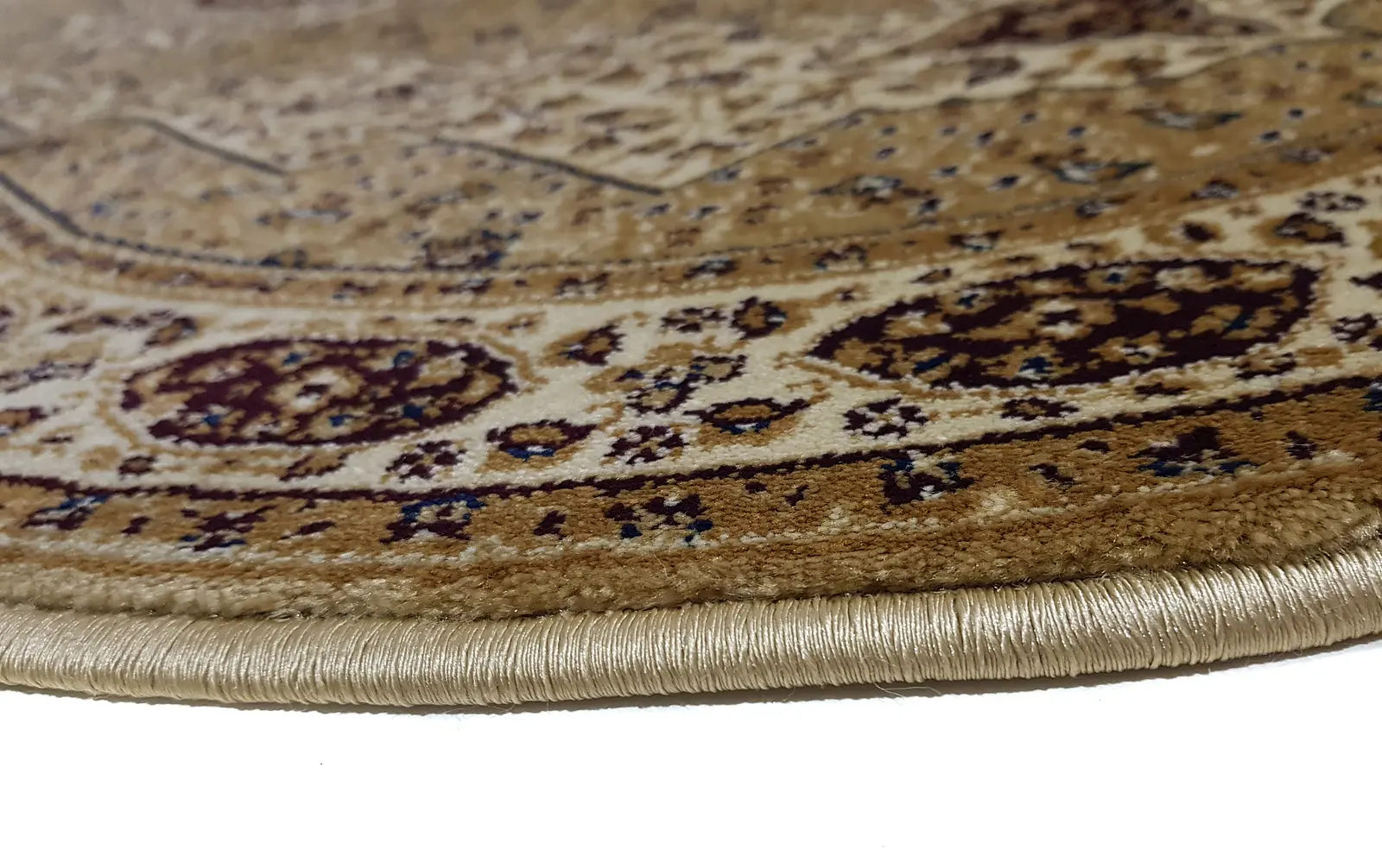 Класичний килим з поліестеру Argentum BEIGE 6574A