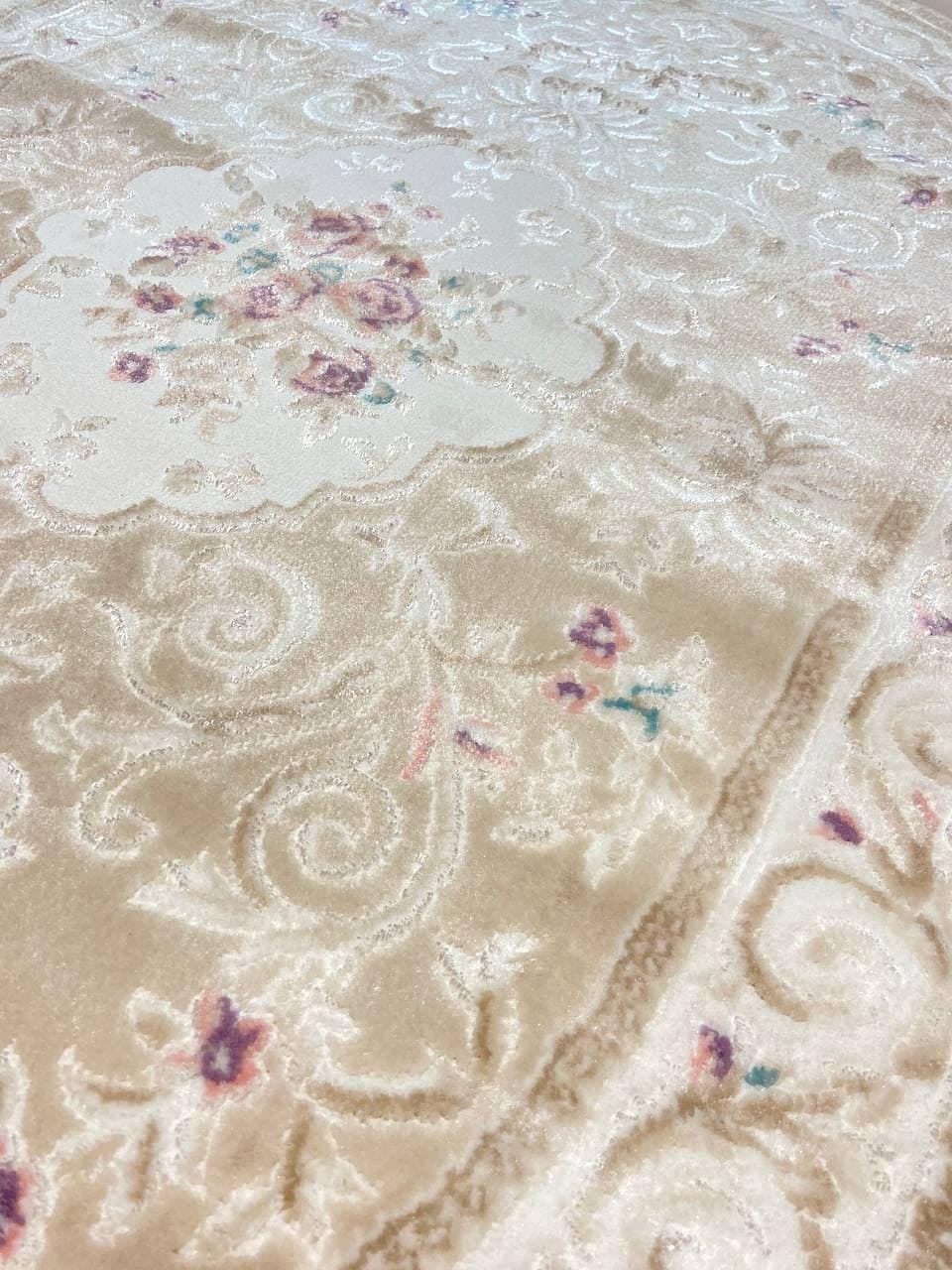 Класичний килим Flora Beige P659B