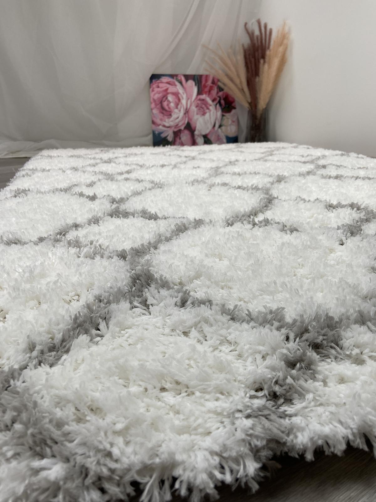 Пухнастий килим Quietis Cream P543A