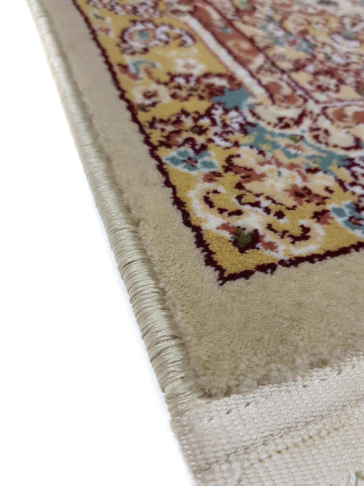 Класичний килим з іранським дизайном Persa Star Cream 4130A