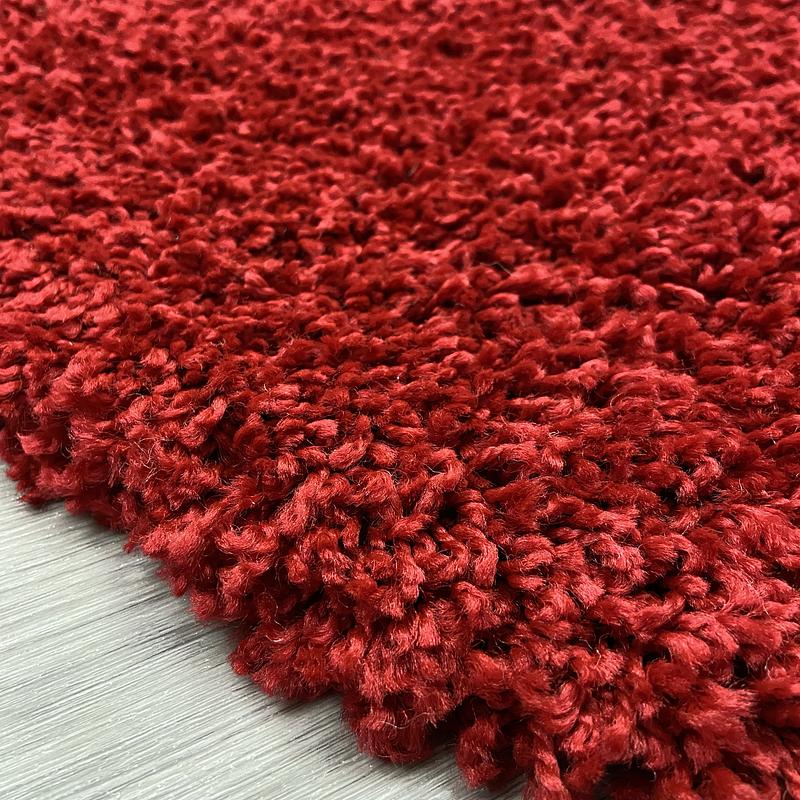 Пухнастий килим Plumis Lux RED 6365A