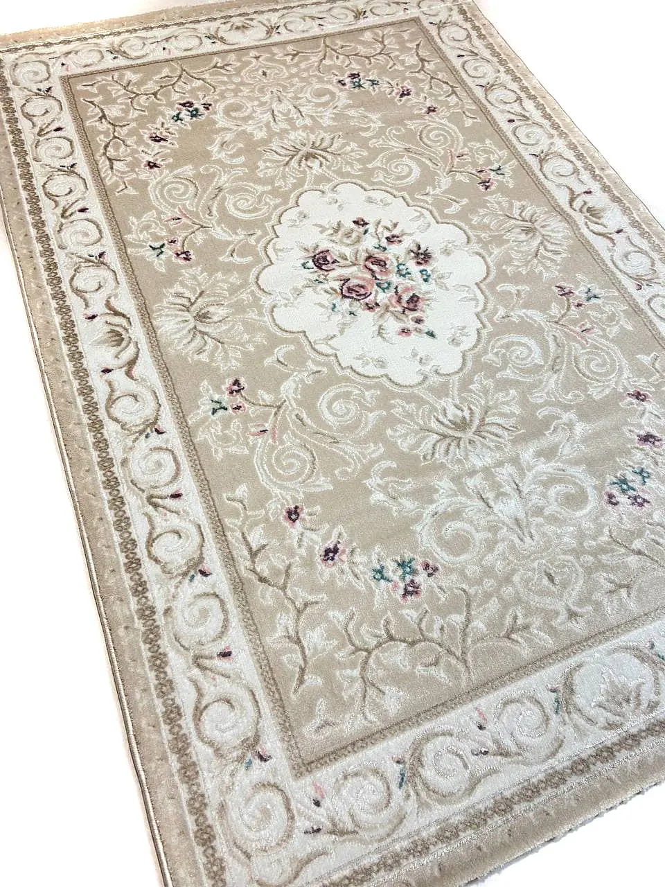 Класичний килим Flora Beige P659B