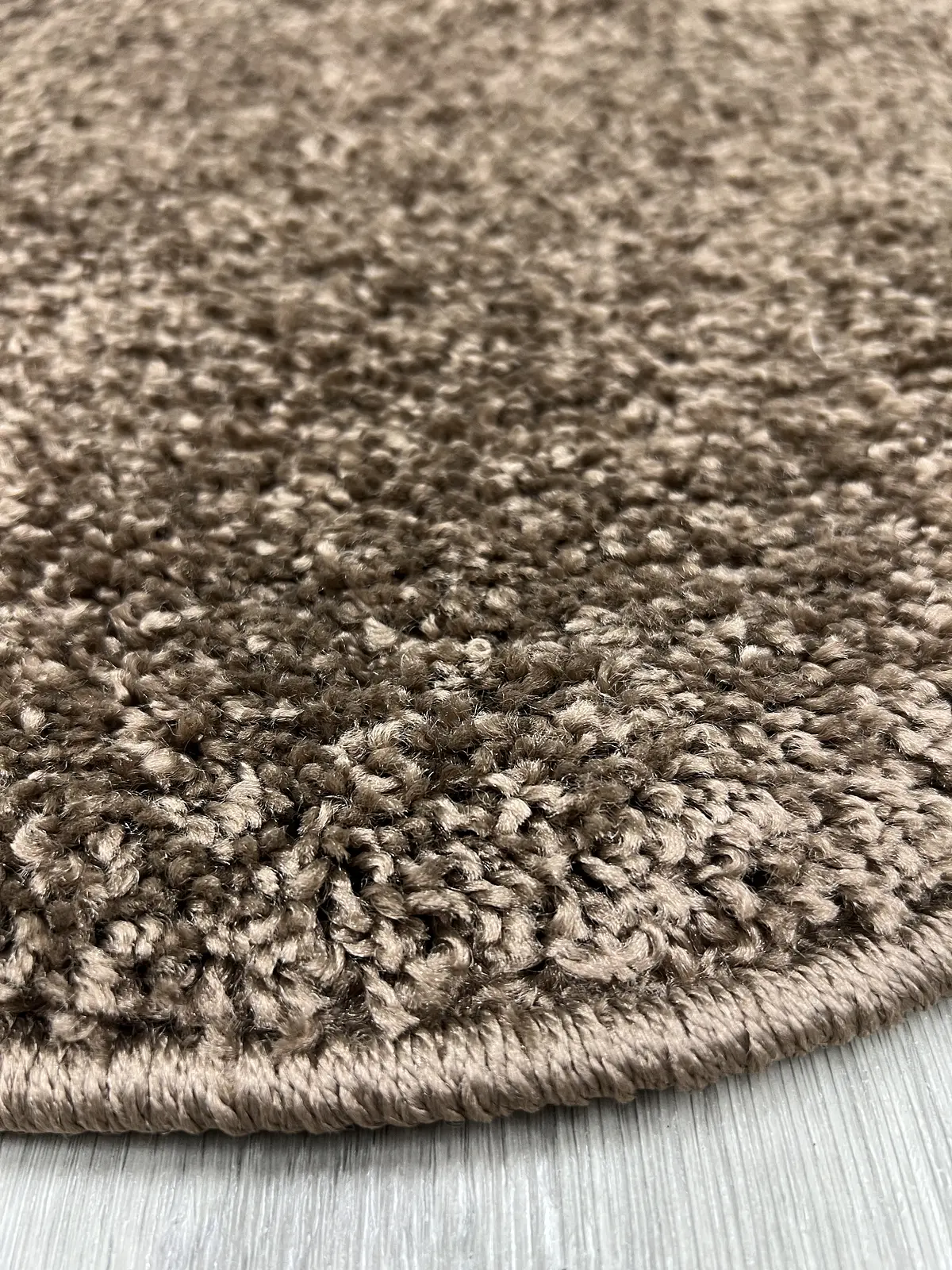 Пухнастий килим Plumeria brown 12500/90