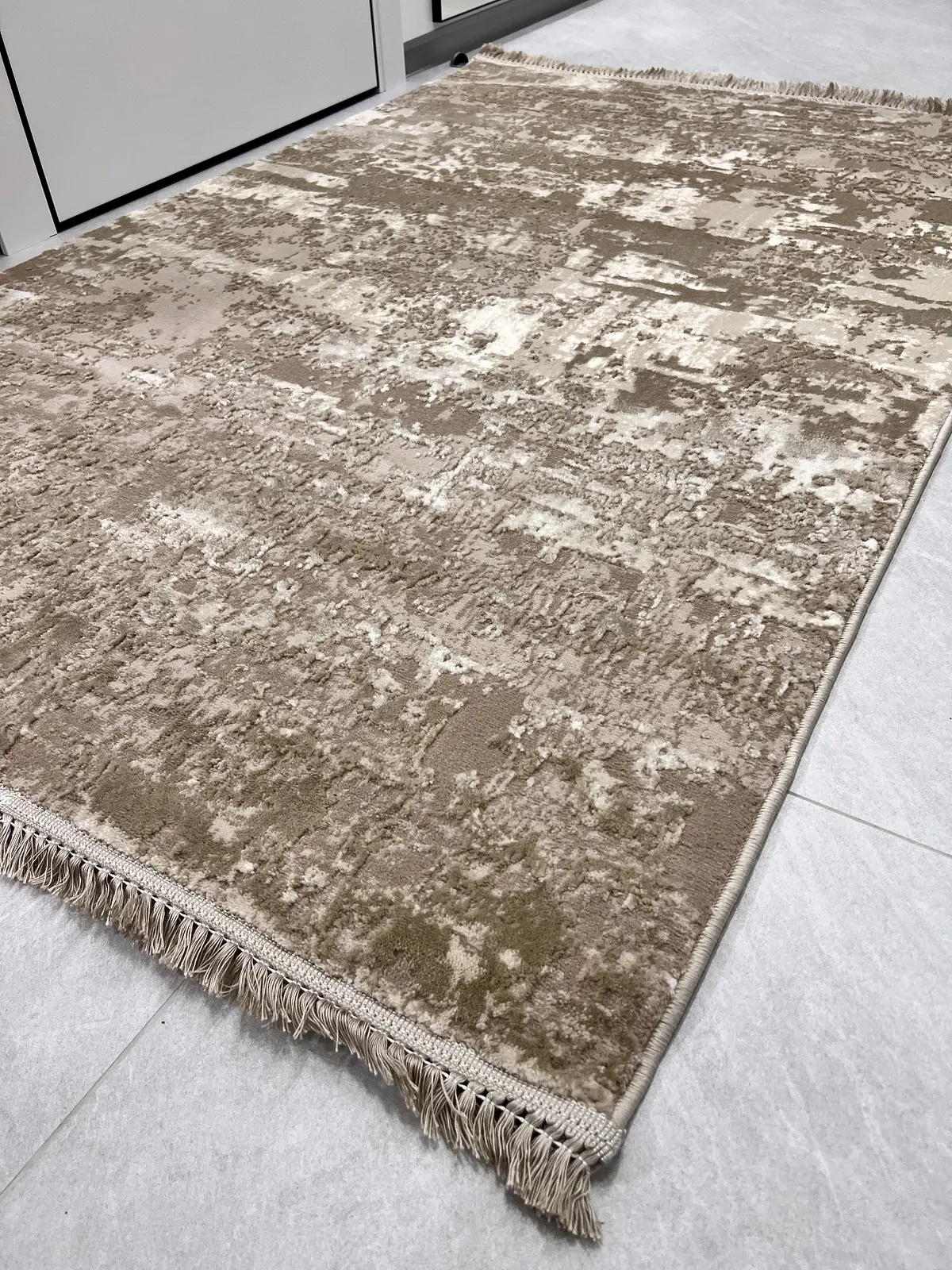Килим з комбінованим ворсом и термоусадкой Glacia beige 03935A