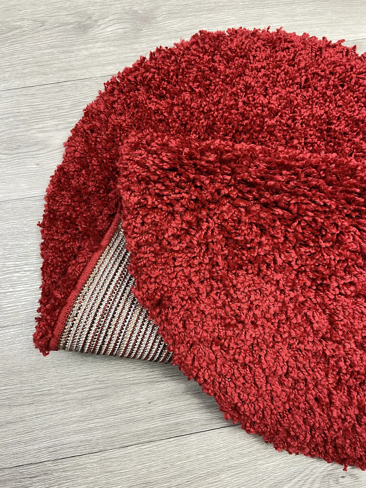 Пухнастий килим Plumis Lux RED 6365A
