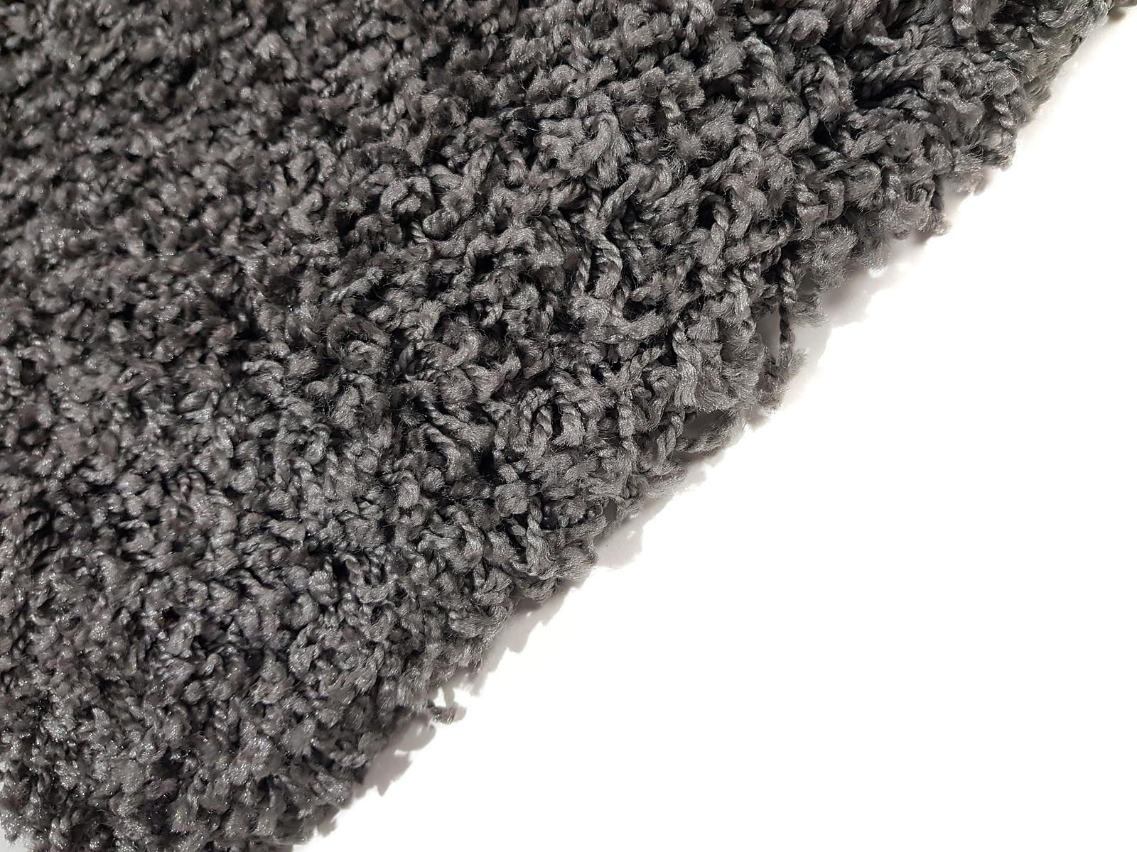Пухнастий килим Plumis Lux Gray 6365A