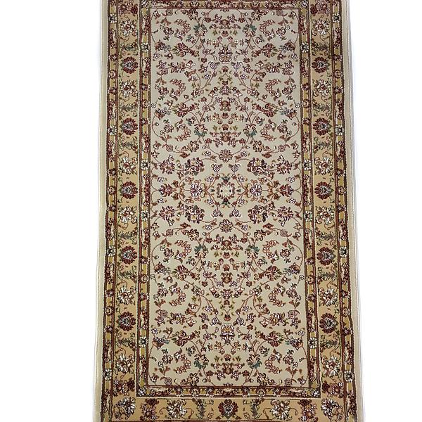 Класичний килим з іранським дизайном Persa Star Cream 2661A