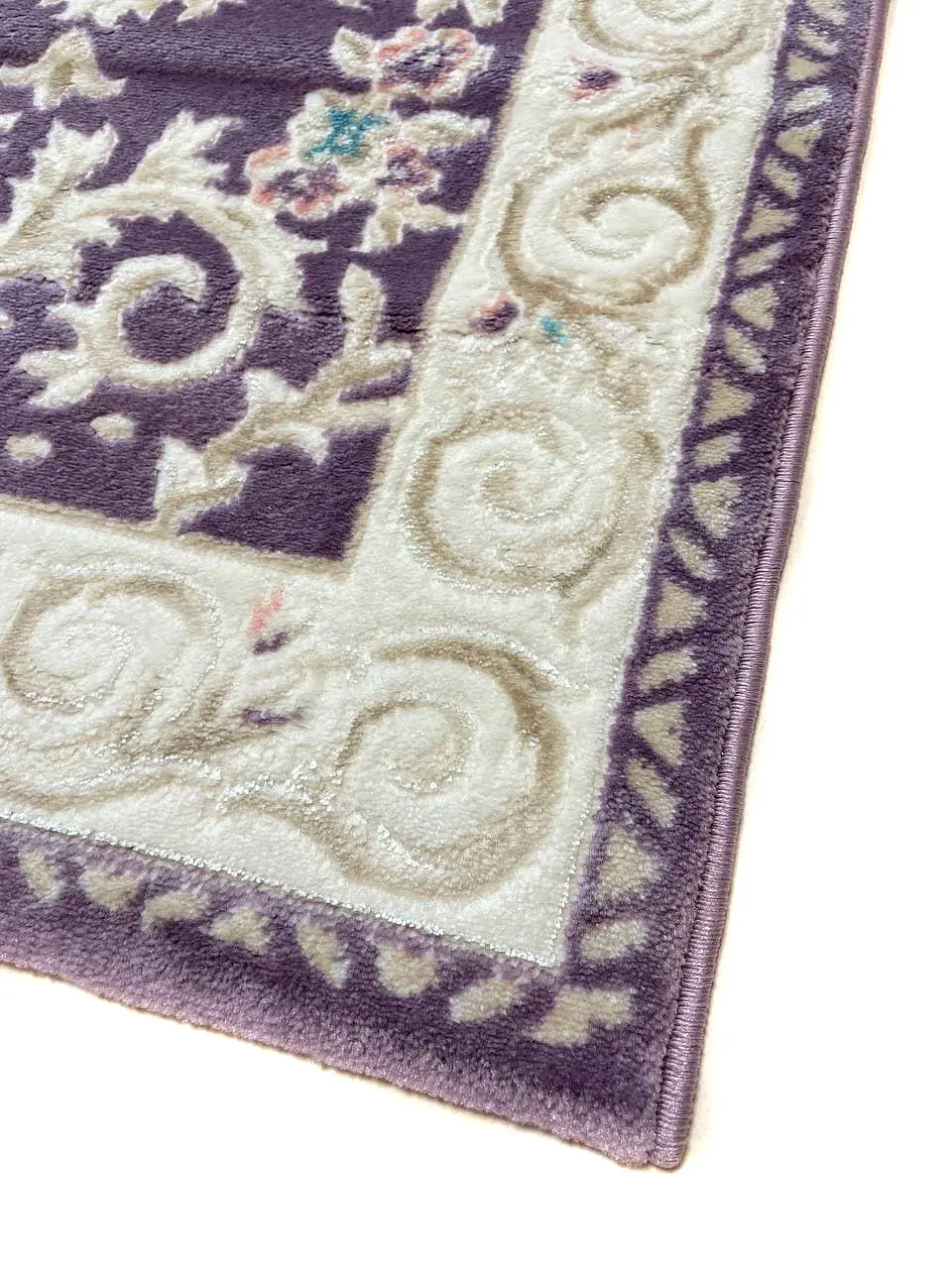 Класичний килим Flora L_LILAC / L_LILAC P659B