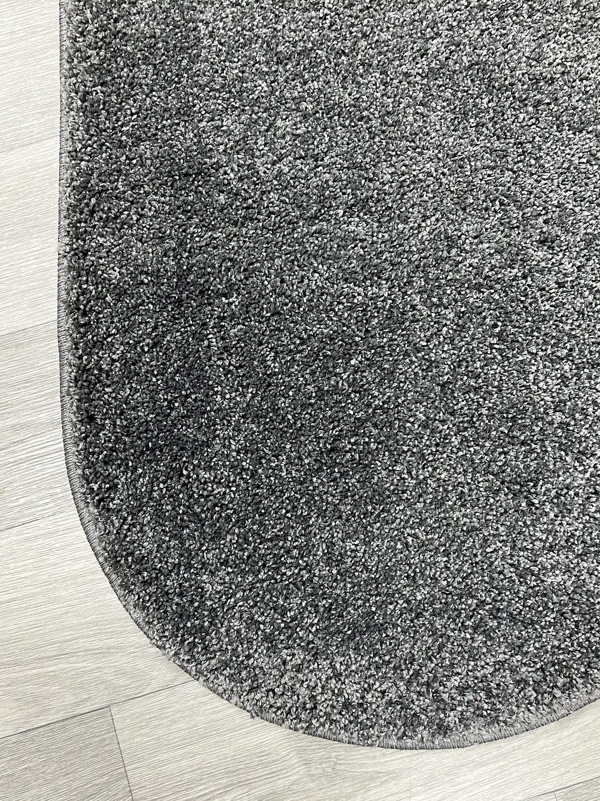 Пухнастий килим Plumeria dark gray 12500/60