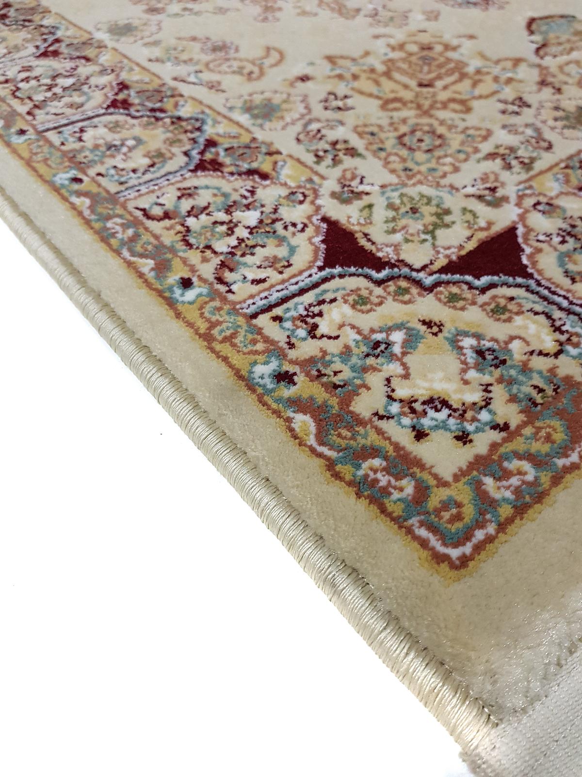 Класичний килим з іранським дизайном Persa Star Cream 1830A