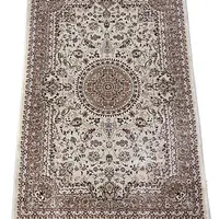 Класичний килим з іранським дизайном Persa Star Cream 3419H