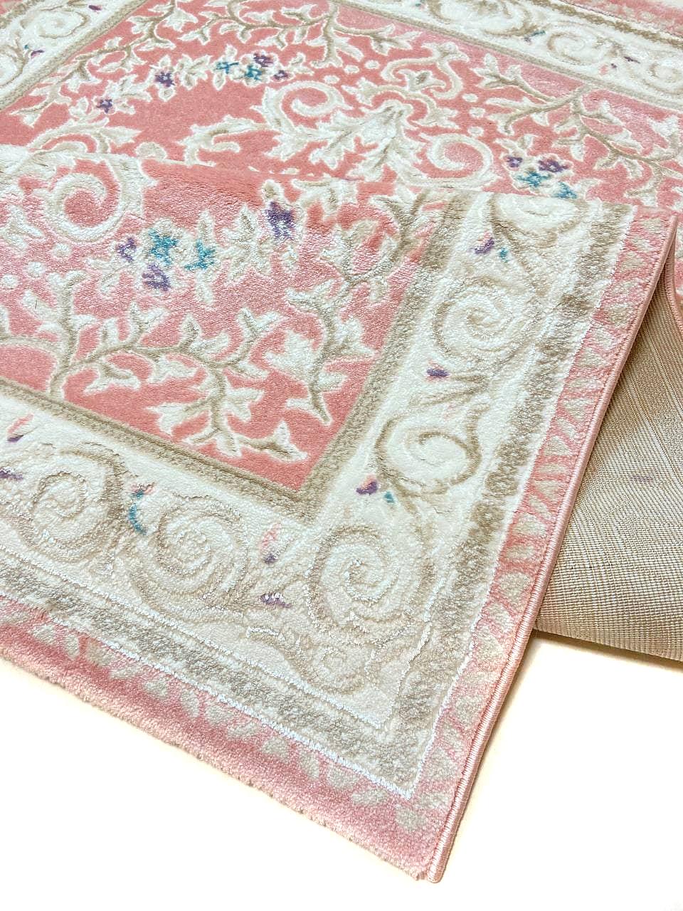 Класичний килим Flora PINK / PINK P659B