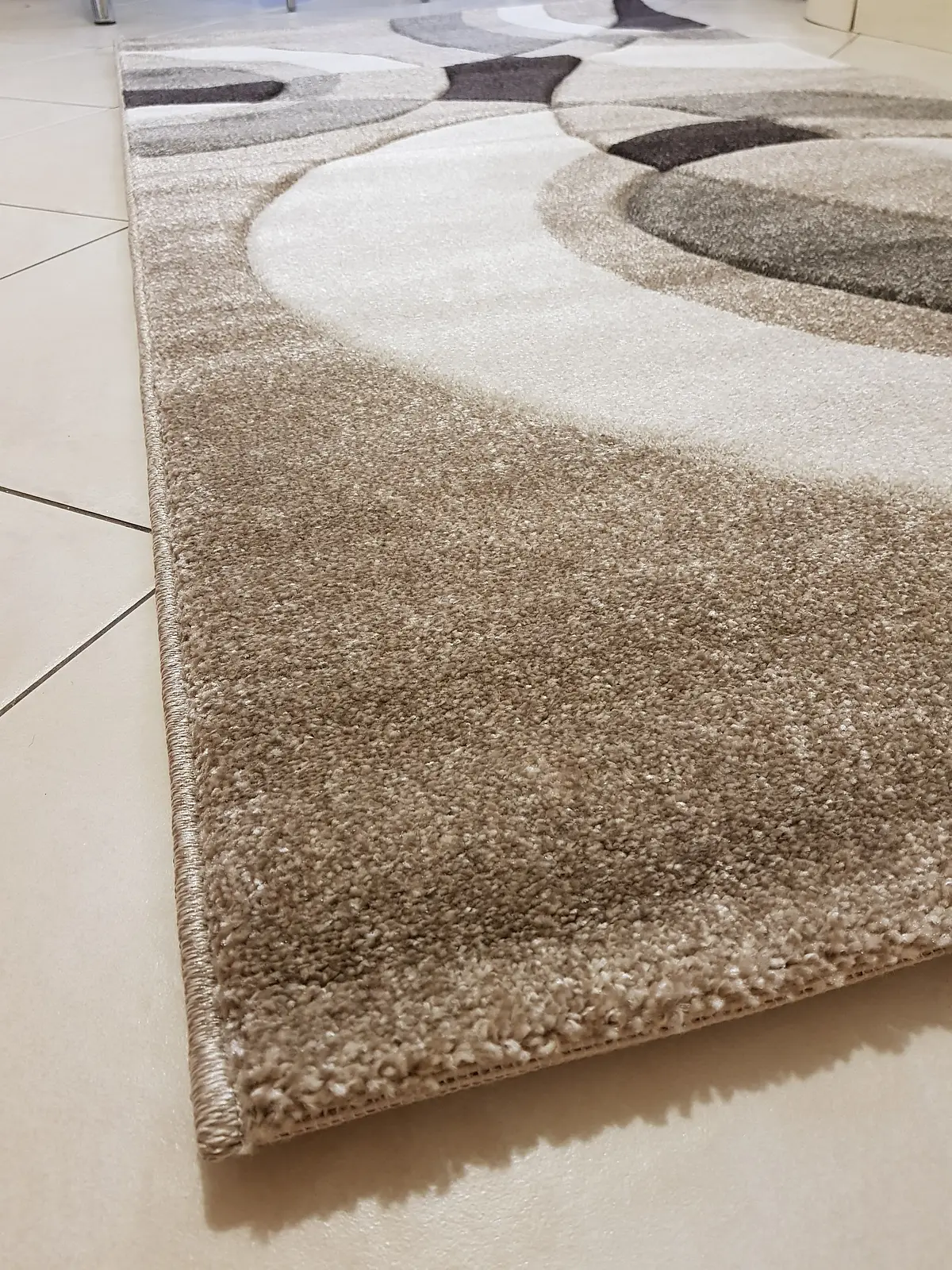 Килим з художньою стрижкою Tropica beige 3492B