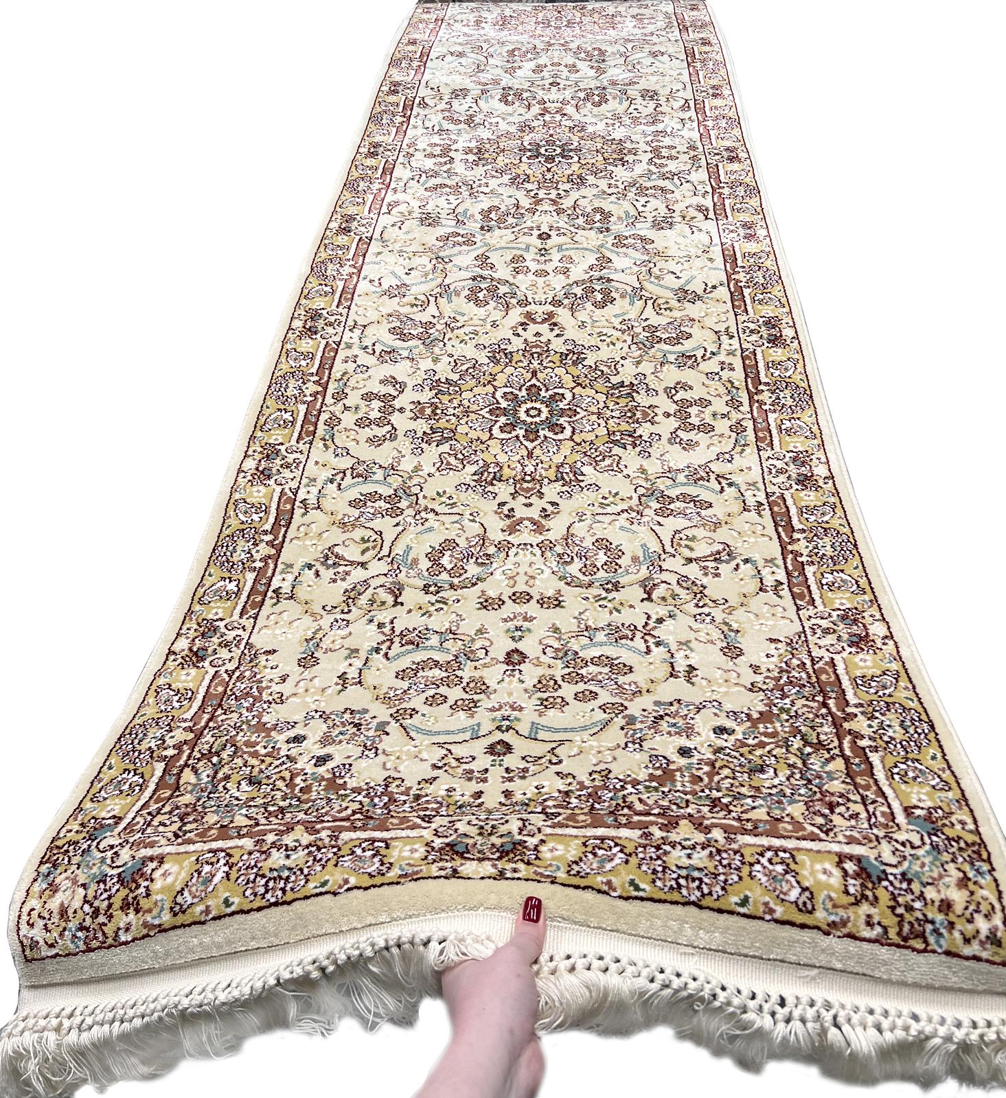 Класичний килим з іранським дизайном Persa Star Cream 4130A