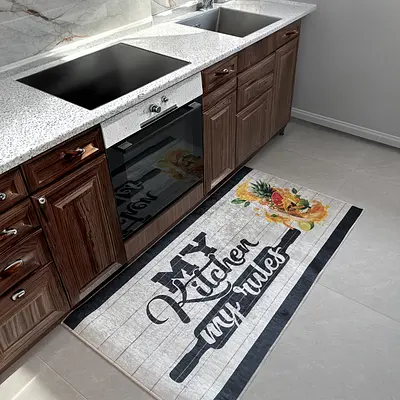 Універсальний килим на прогумованій основі для кухни Verda Marina My kitchen my rules Білий E116